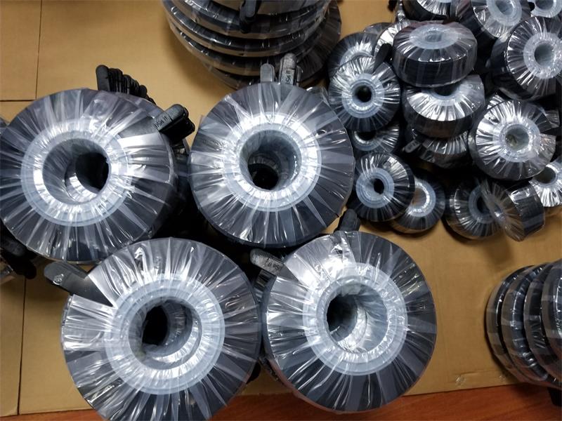 Low torque flange gasket